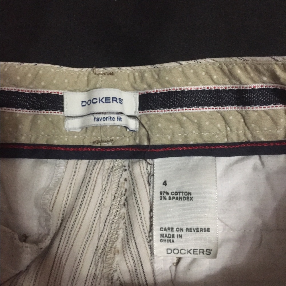 Shorts - Picture 4 of 4